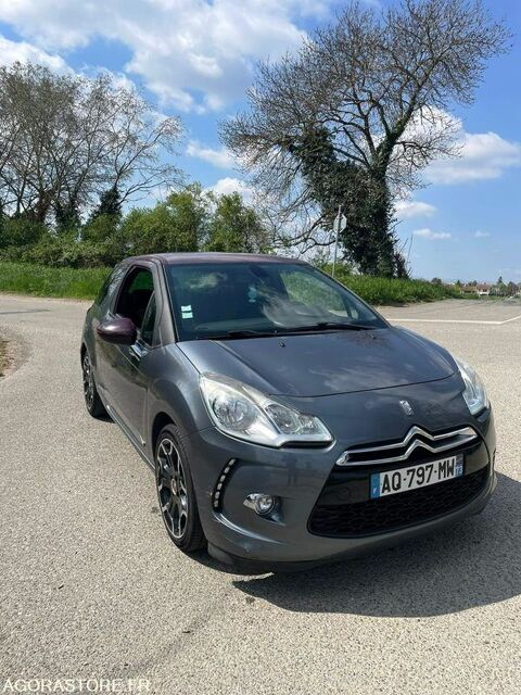 Citro&euml;n DS3 VF7SA5FR8AW521748 2010 occasion Vaulx-En-Velin 93100