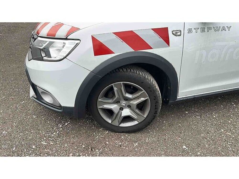 Sandero UU15SDS1V60956679 occasion 93100 Fretin