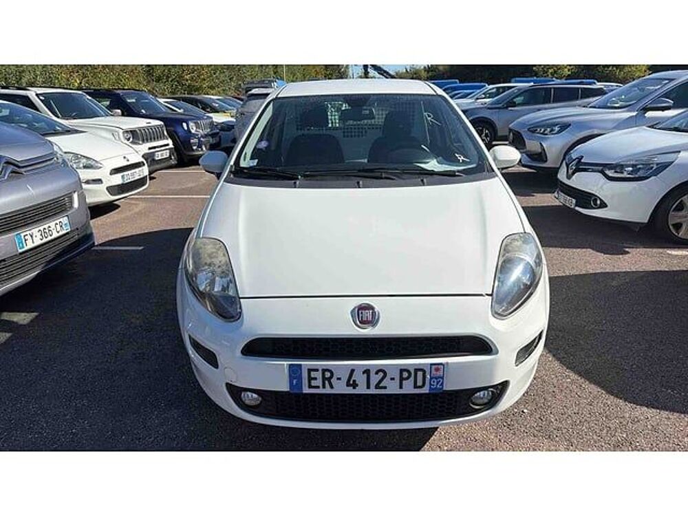 Punto ZFA1990000P340609 occasion 93100 Le Grand Bourgtheroulde