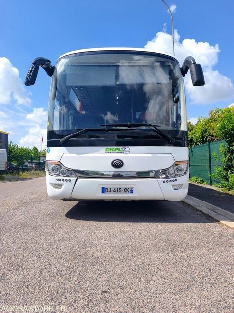 Car - Bus Car - Bus 2014 occasion Villiers-Le-Bel 93100