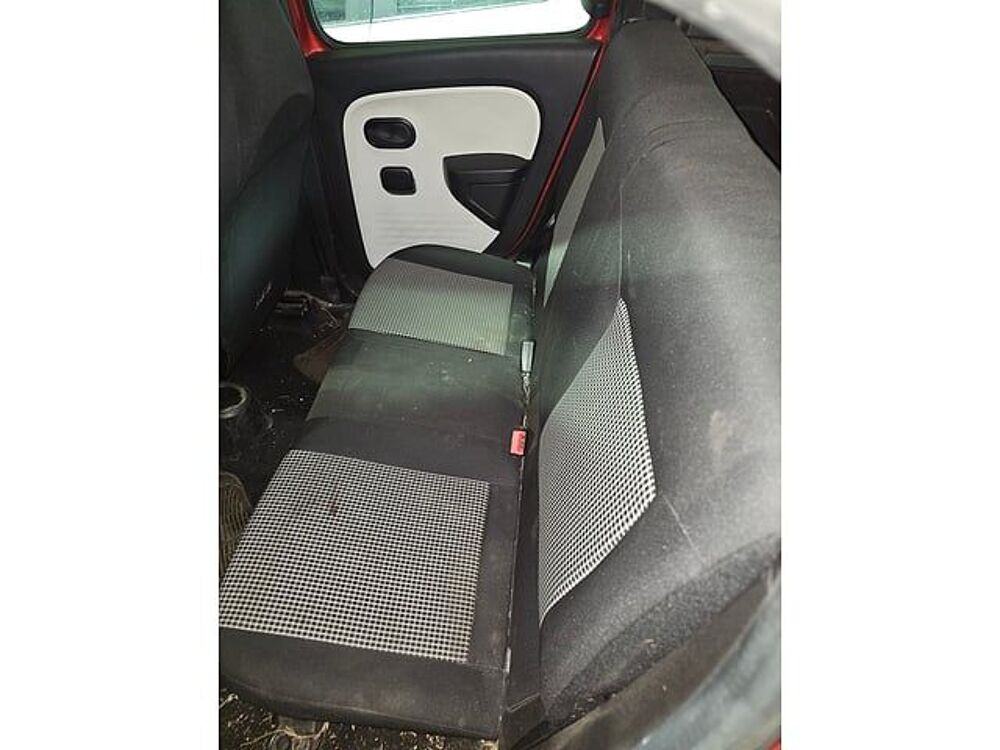 Twingo VF1AHB40D57652632 occasion 93100 Saint-Denis