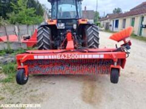 Annonce voiture Utilitaire Utilitaire 4200 €