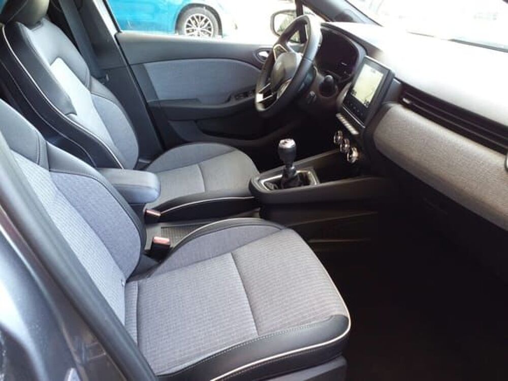 Clio VF1RJA00574803060 occasion 93100 Toulous