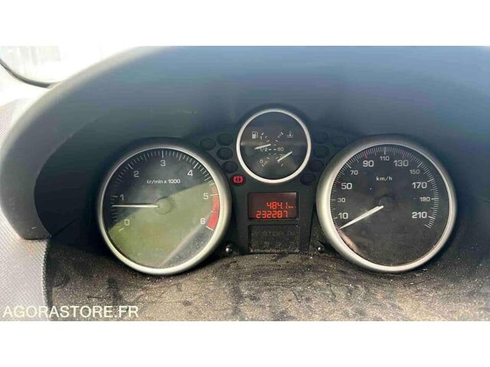 206 VF32L8HZA9Y170635 occasion 93100 Galluis