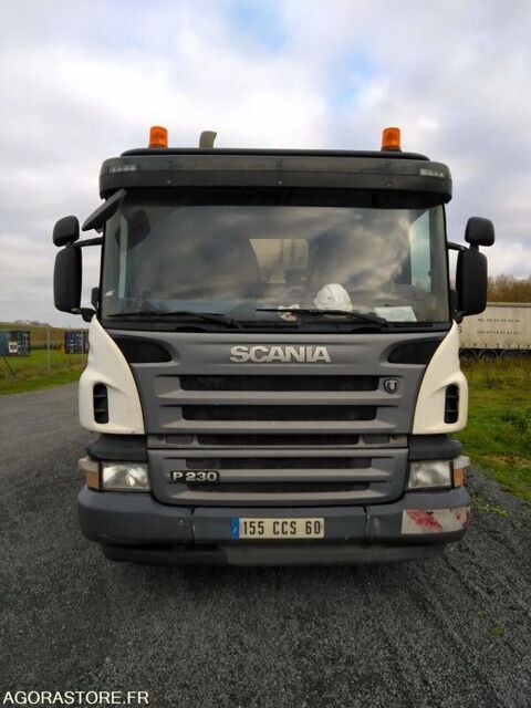 Camion magasin Camion magasin 2008 occasion Chipilly 93100