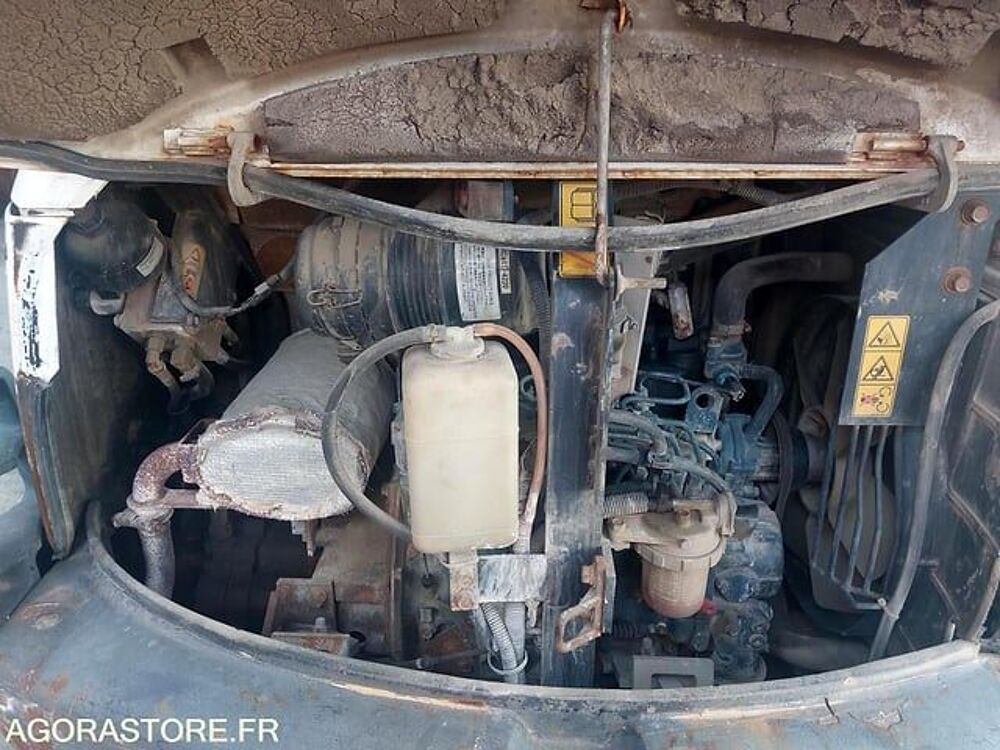 Tracto Pelle 2013 occasion 93100 Aix-En-Provence