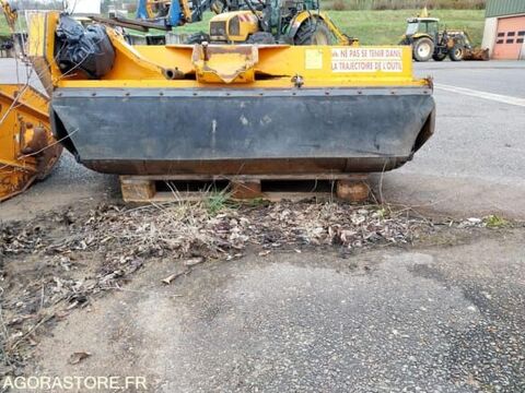 Annonce voiture Tracteur agricole Tracteur agricole 200 €