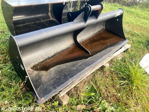 Utilitaire Pieces d&eacute;tach&eacute;es et accessoires Engins BTP  occasion Savignac 93100