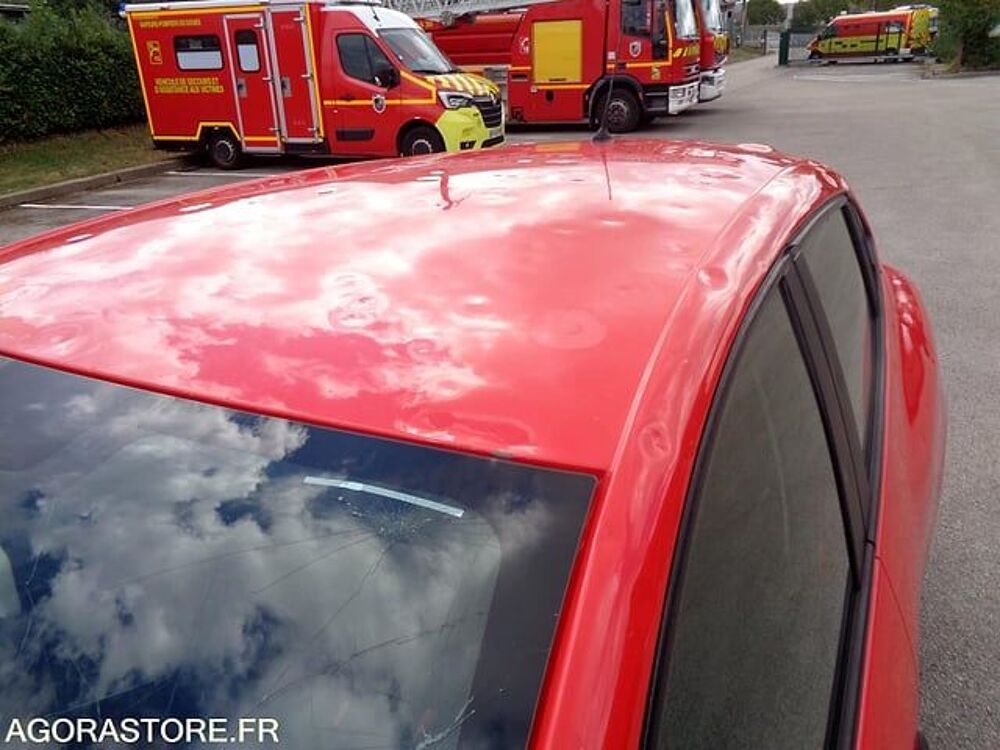 Clio VF15R040H50325375 occasion 93100 Mamirolle