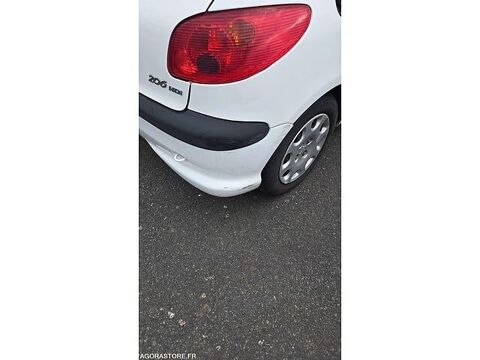 206 VF32A8HZA47811328 occasion 93100 Lamballe-Armor