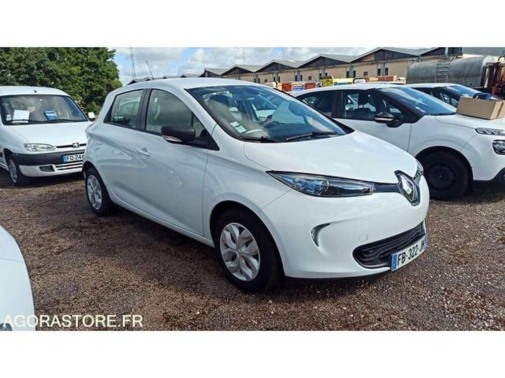 Zo&eacute; VF1AG000361564596 occasion 93100 Auxerre