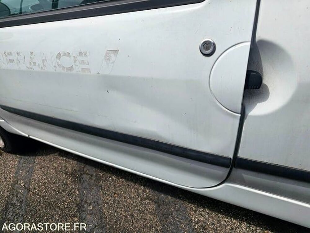 Twingo VF1S06G0E35318672 occasion 93100 Tremblay-En-France