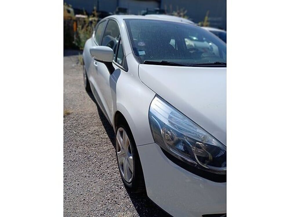Clio VF15RB20A56030646 occasion 93100 Saint-&Eacute;tienne