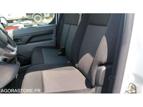 Zafira VXEVAYHVMMZ058951 occasion 93100 Grand Bourgtheroulde