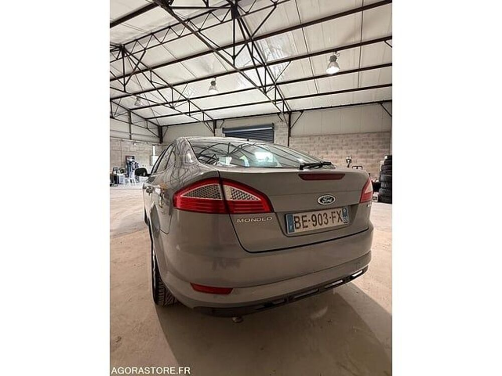 Mondeo WF0EXXGBBE8L51496 occasion 93100 Four