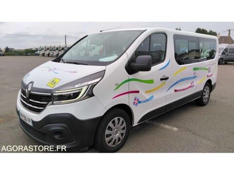 Annonce voiture Renault Trafic 8288 €