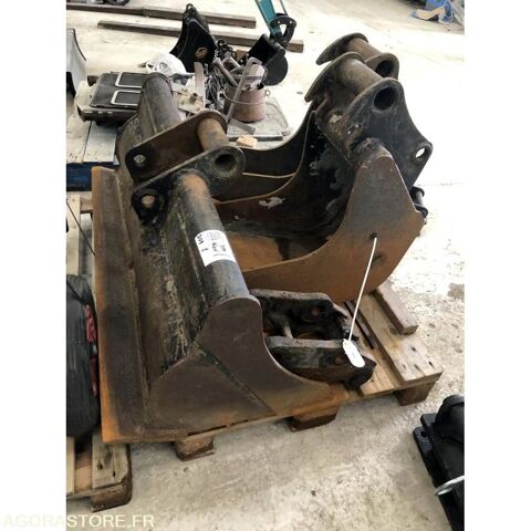 Pieces d&eacute;tach&eacute;es et accessoires Engins BTP  occasion 93100 Savignac