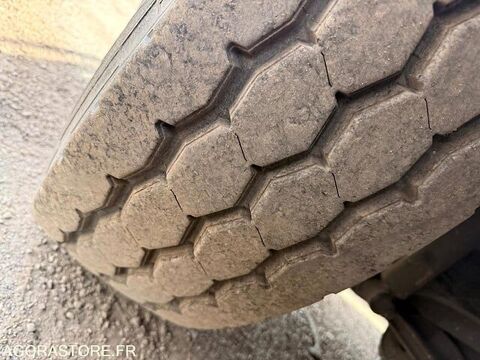   occasion 93100 Six-Fours-Les-Plages