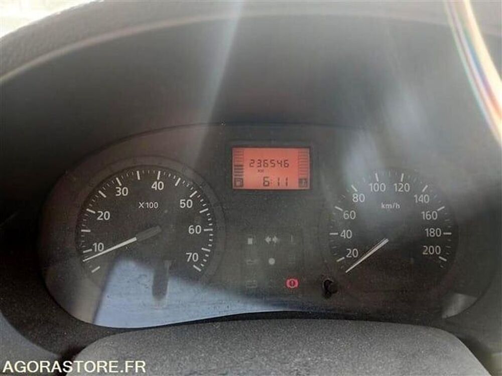 Logan UU1KSDEW539942004 occasion 93100 Annecy