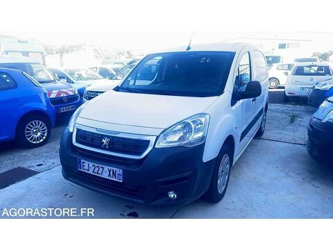 Annonce voiture Peugeot Partner 348 €
