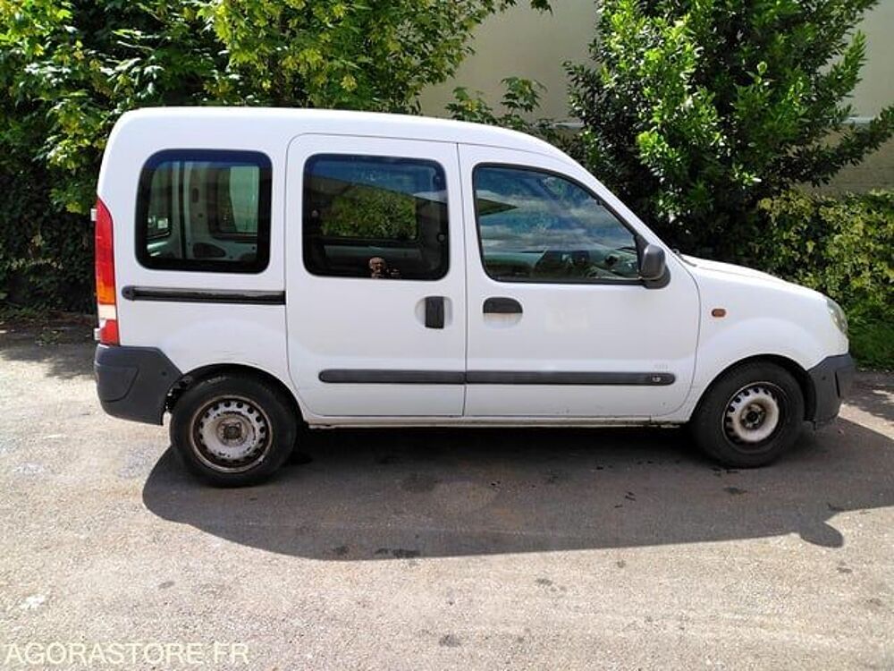 Kangoo VF1KC0FEF30077758 occasion 93100 Chamb&eacute;ry