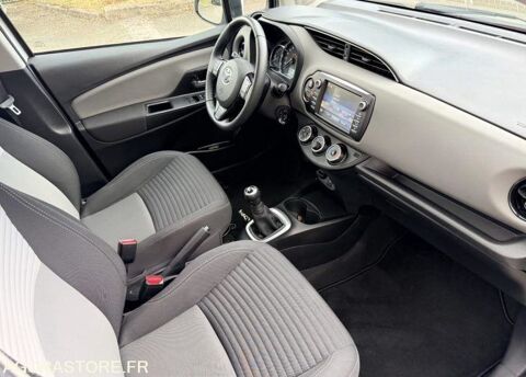 Yaris VNKKL3D370A280085 2018 occasion 93100 Montreuil