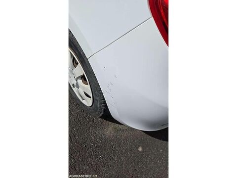 Clio VF1BR2V0H48081031 occasion 93100 Lamballe-Armor