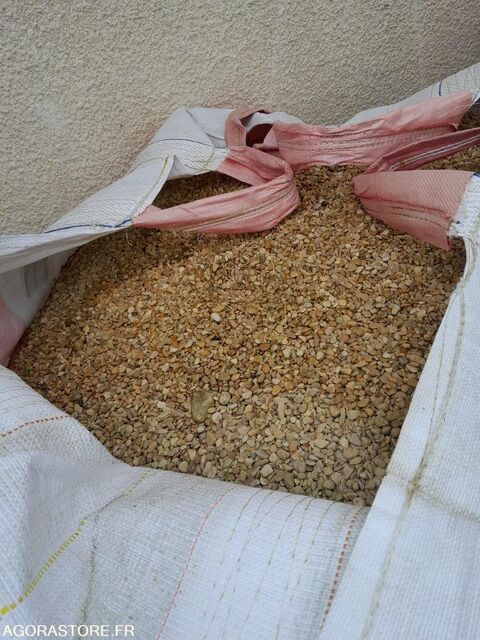 Gravier jaune 10/5mm - 3  SACS BIG BAG 700KG - raw ma... 390 93100 Plaisir