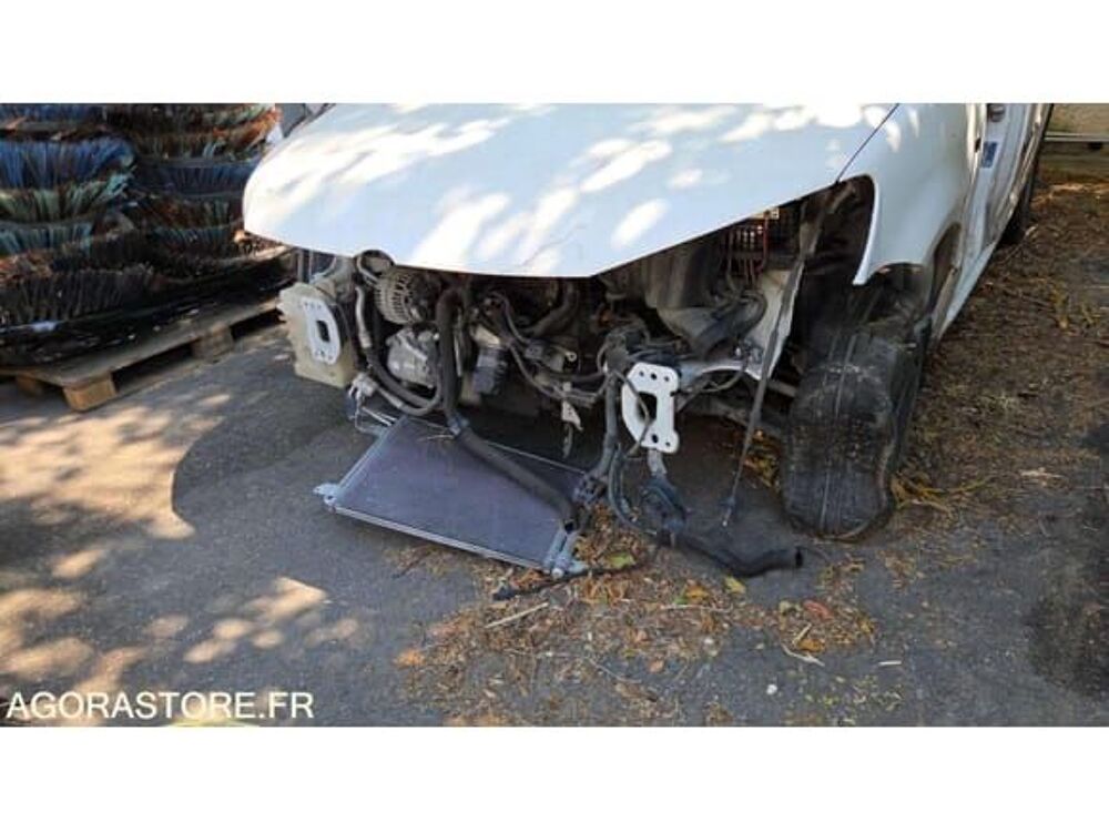 Caddy WV1ZZZ2KZDX026899 occasion 93100 Aix-En-Provence