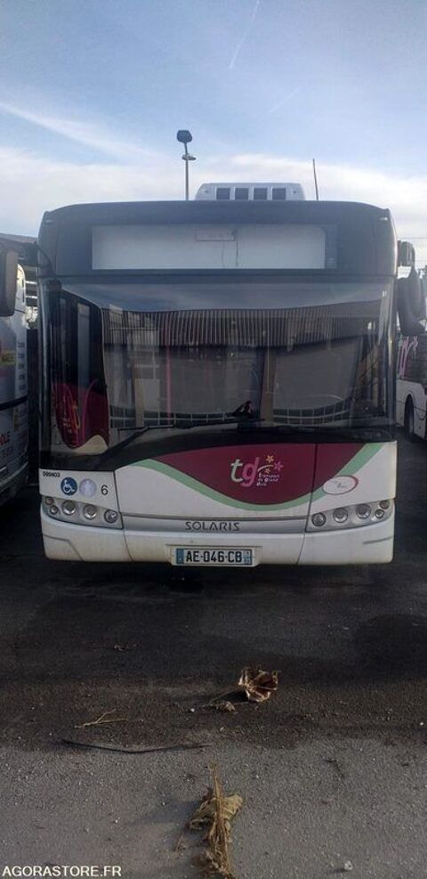 Car - Bus Car - Bus 2009 occasion Dole 93100