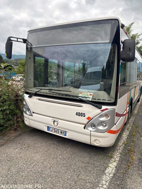 Car - Bus Car - Bus 2006 occasion Chambéry 93100