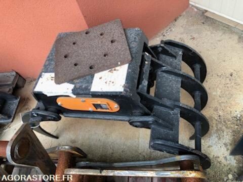  occasion 93100 Savignac