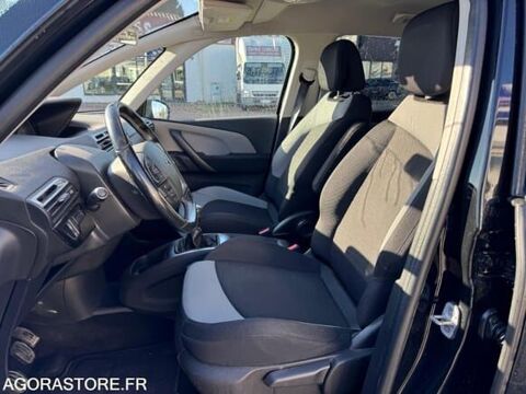 C4 VF73DHNYMGJ525994 2016 occasion 93100 Mably