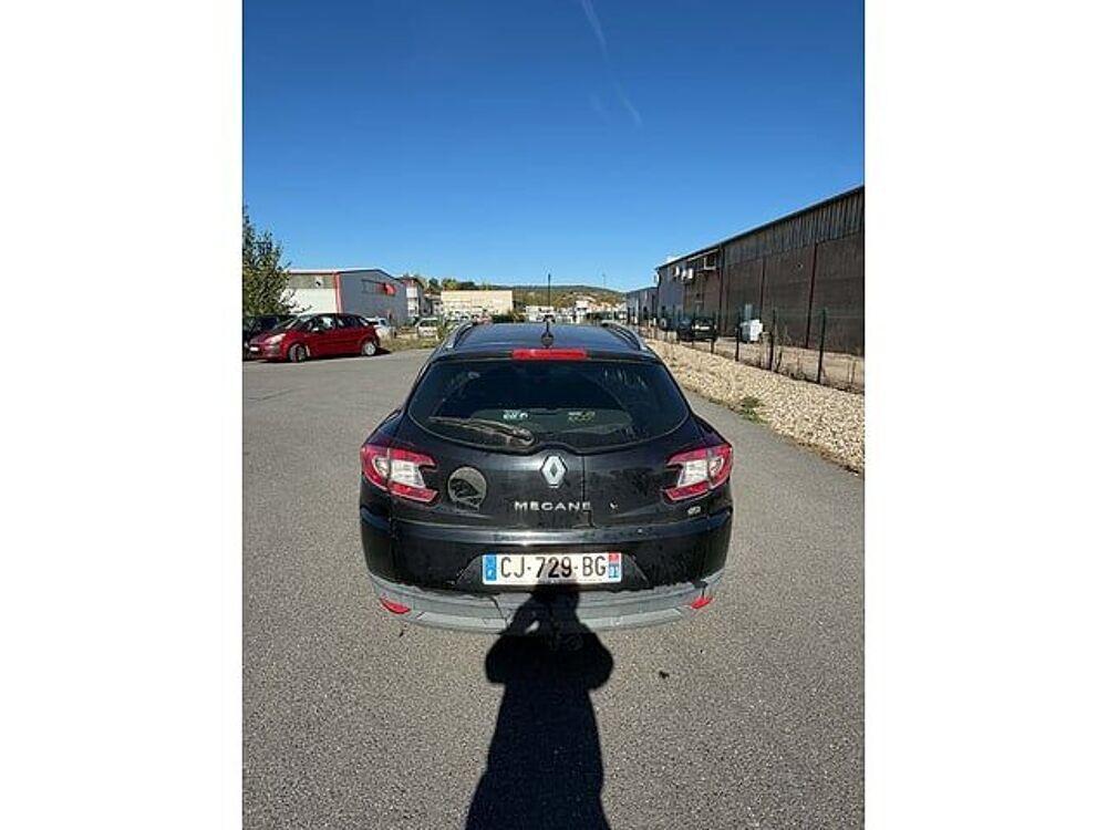 M&eacute;gane VF1KZ140647721242 occasion 93100 Saint-Sulpice-La-Pointe