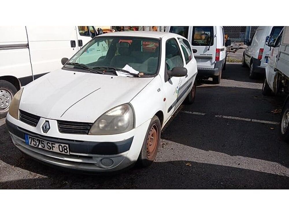 Clio VF1CB3KEF31261249 occasion 93100 Charleville-M&eacute;zi&egrave;res