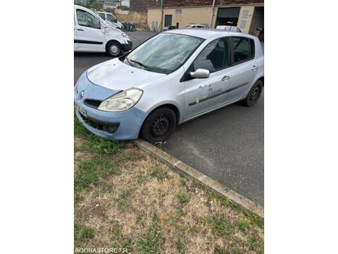 Clio VF1BR1H0639459632 occasion 93100 Issoire