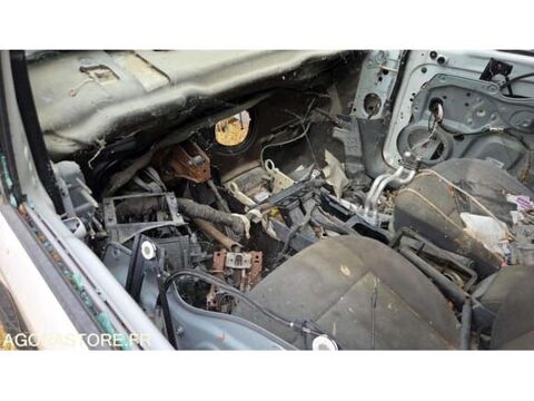 Caddy WV2ZZZ2KZDX052408 occasion 93100 Aix-En-Provence