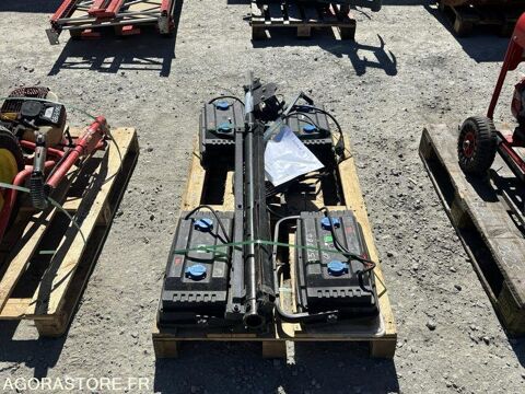 Pi&egrave;ces et &eacute;quipements Moto - Scooter - Quad Divers  occasion Savignac 93100