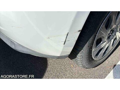 C3 VF7SC8HR4EW666838 occasion 93100 La Roche-De-Glun