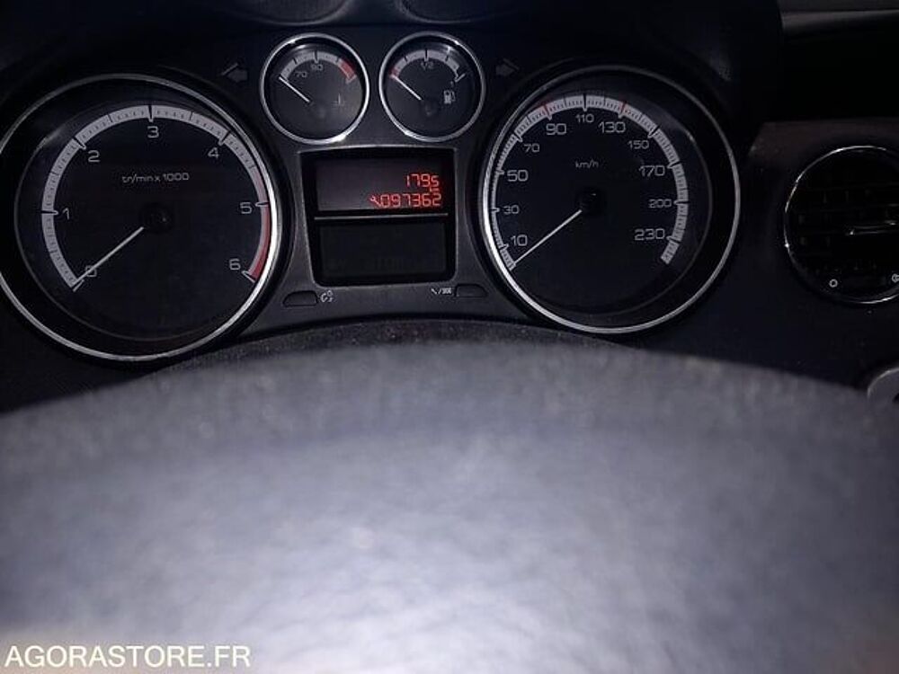 308 VF34C9HP0AY105952 occasion 93100 Herbignac