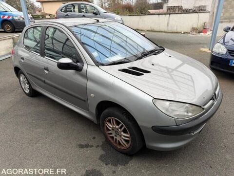206 VF32AWJYF41685296 2001 occasion 93100 Mably