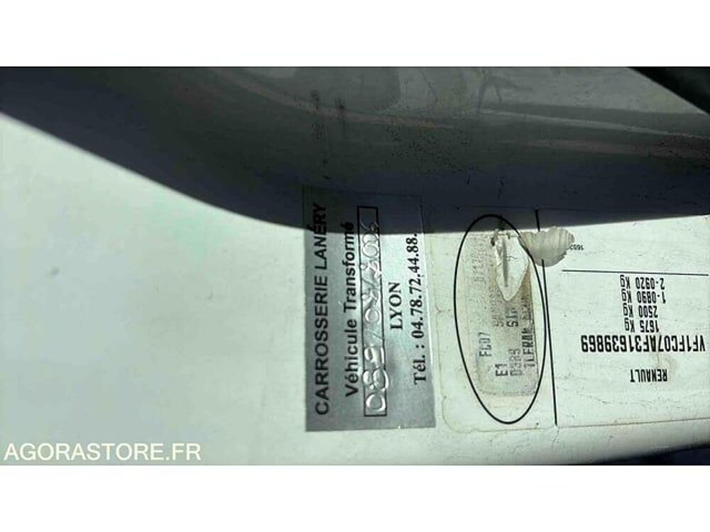 Kangoo VF1FC07AF31639869 occasion 93100 Bourg-En-Bresse