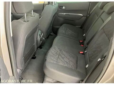3008 VF3HURHC8DS086611 occasion 93100 Saint-Gervais-La-For&ecirc;t
