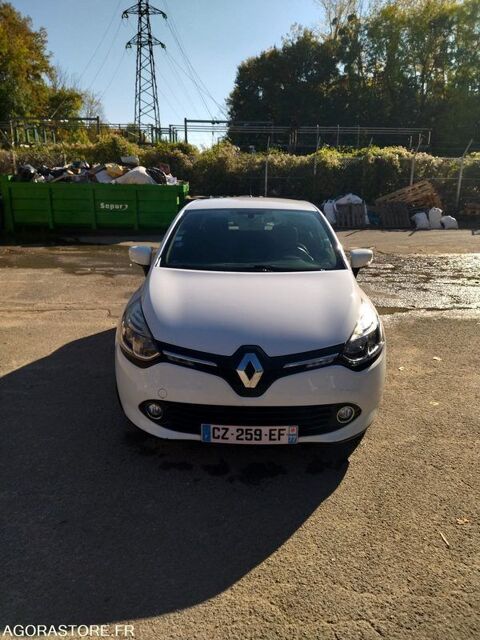 Renault Clio VF15R7A0H49647048 2013 occasion Melun 93100