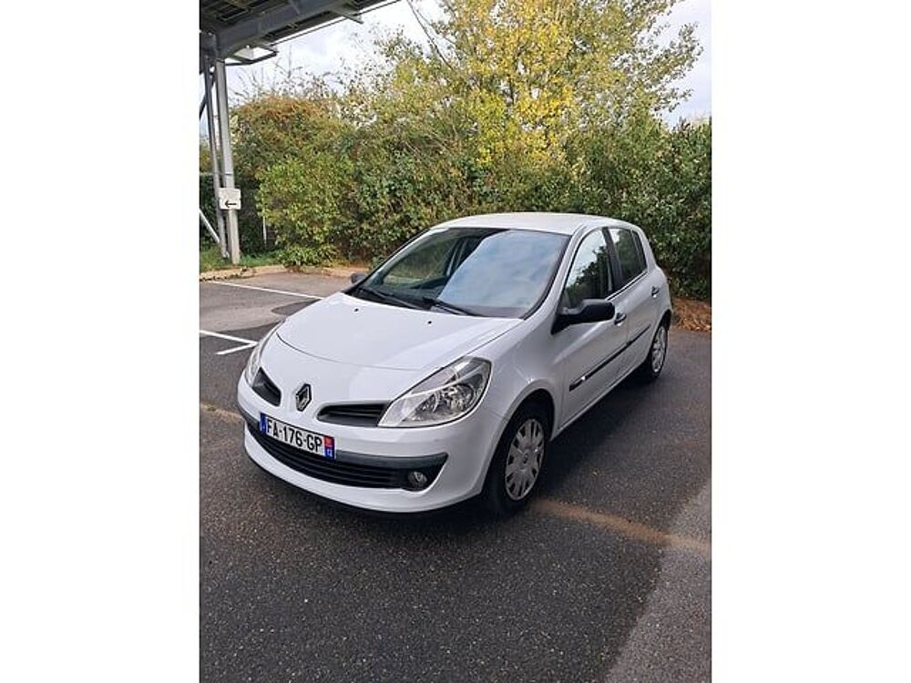 Clio VF1BR1A0H34685301 occasion 93100 Rodez