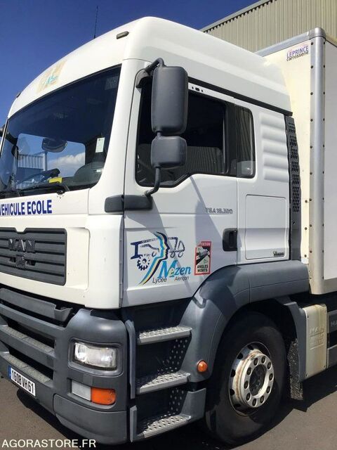 Camion - porteur > 3,5 t Camion - porteur > 3,5 t 2008 occasion Alen&ccedil;on 93100