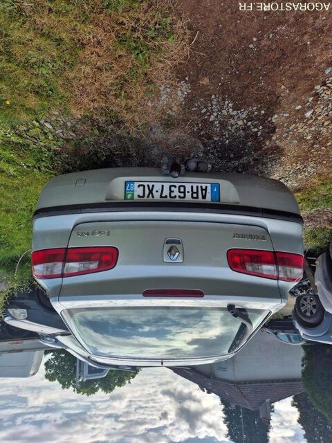 Laguna VF1BGRR0631243583 2004 occasion 93100 Magnac-Bourg