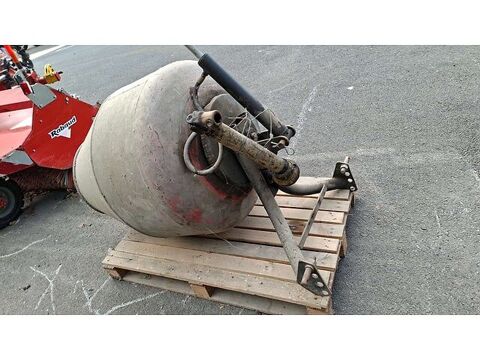 Pieces d&eacute;tach&eacute;es et accessoires Engins BTP  occasion 93100 Chalonnes Sur Loire