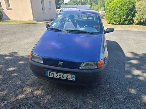 Punto ZFA17600000768761 occasion 93100 Saint Martial D'artenset