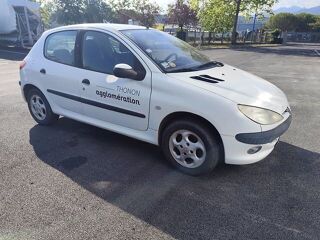 206 VF32ANFUF43109641 occasion 93100 Thonon-Les-Bains